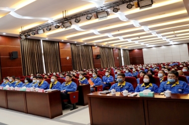 前景广阔 未来可期 | 8868体育官网首页入口隆重召开2021年度总结表彰大会