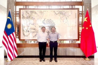 8868体育官网首页入口总经理王志明拜访中国驻马来西亚大使欧阳玉靖