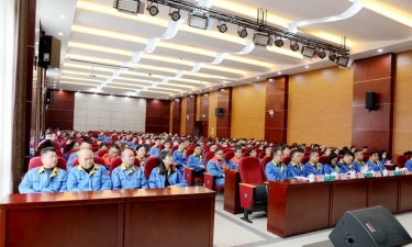 农历新年第一会 | 8868体育官网首页入口2022年度总结表彰暨2023年冲刺奋进大会隆重召开