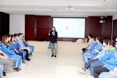 以爱为线，以懂为梁 | 8868体育官网首页入口开展“与青春期孩子的沟通——懂是爱的前提”互动沙龙活动