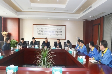 平湖市副市长管立松一行莅临8868体育官网首页入口慰问高端人才